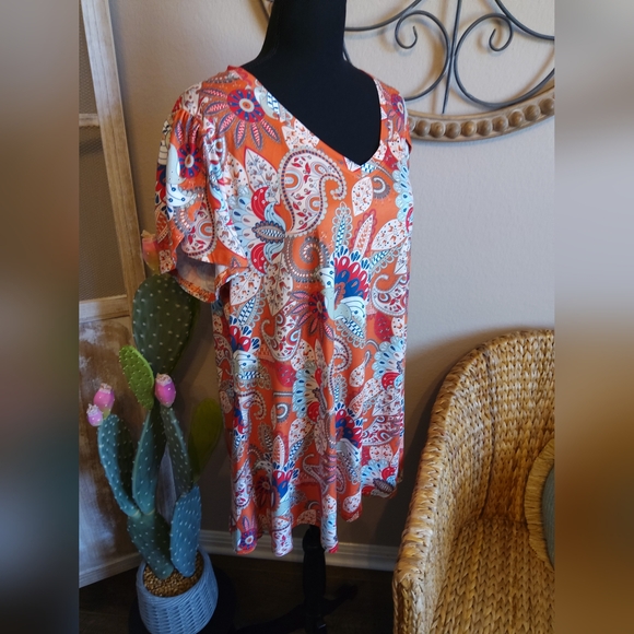 Enmain Paisley Print V-Neck Top - Orange and Blue - Picture 8 of 10